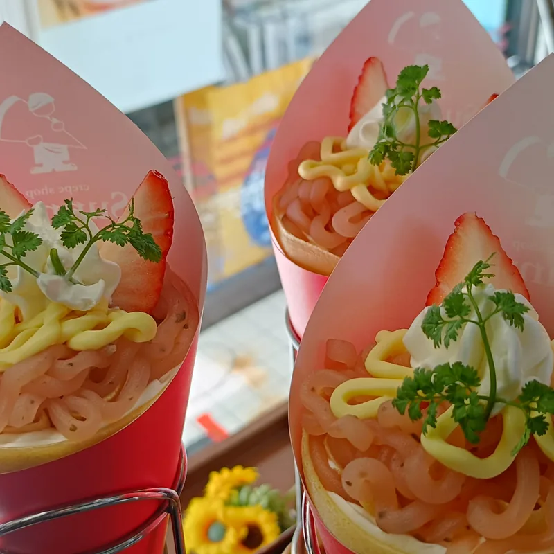 各店舗オリジナルのクレープ